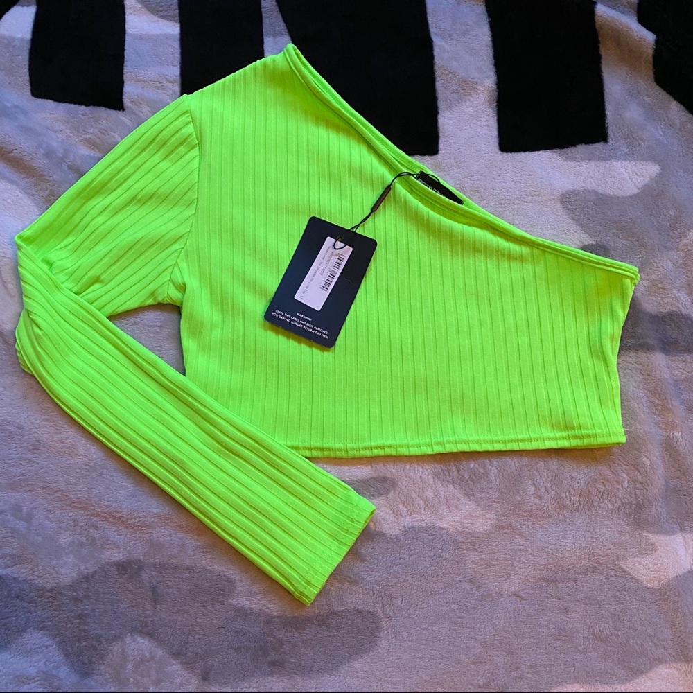 One shoulder long sleeve top
